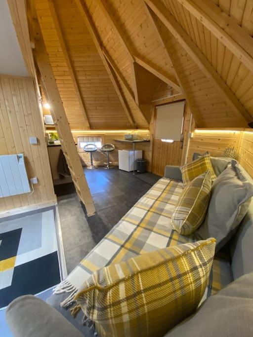 High Quality Cabin With Views Of Ben Nevis Banavie Exterior photo