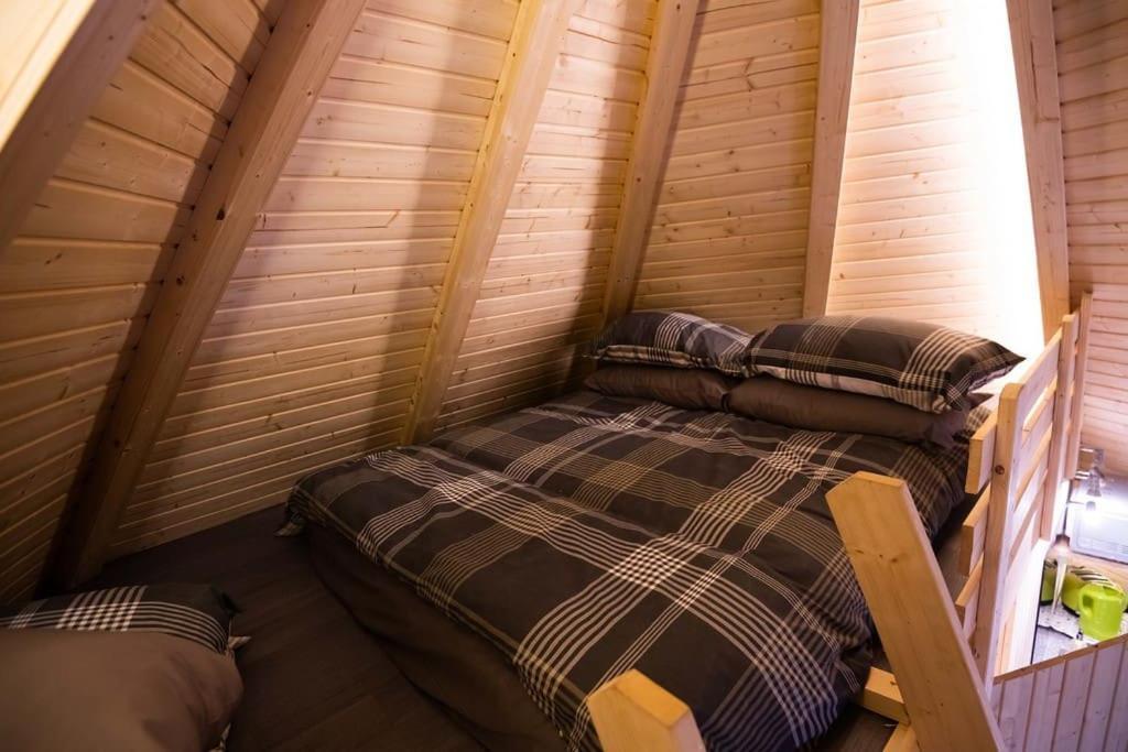 High Quality Cabin With Views Of Ben Nevis Banavie Exterior photo
